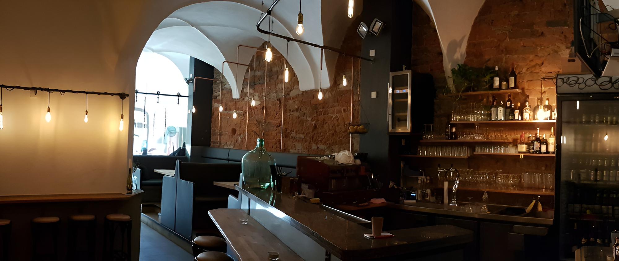 KL17_Bar